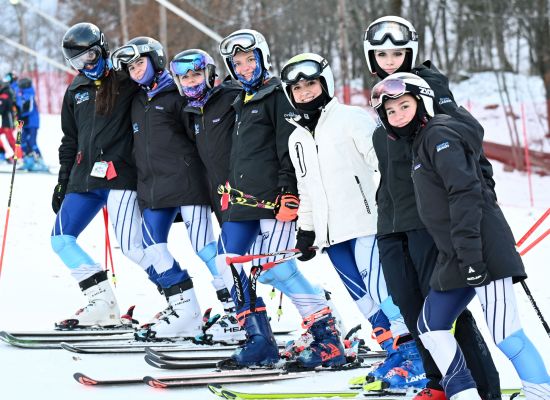 Varsity Girls Ski Team